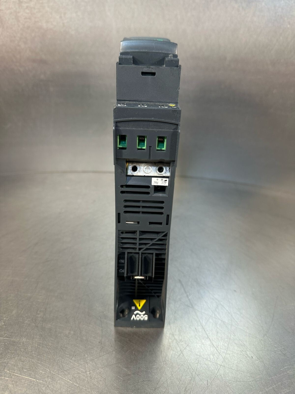 Schneider Electric Altivar 320 ATV320U07N4B 0.75kW-1HP (8.3.2)