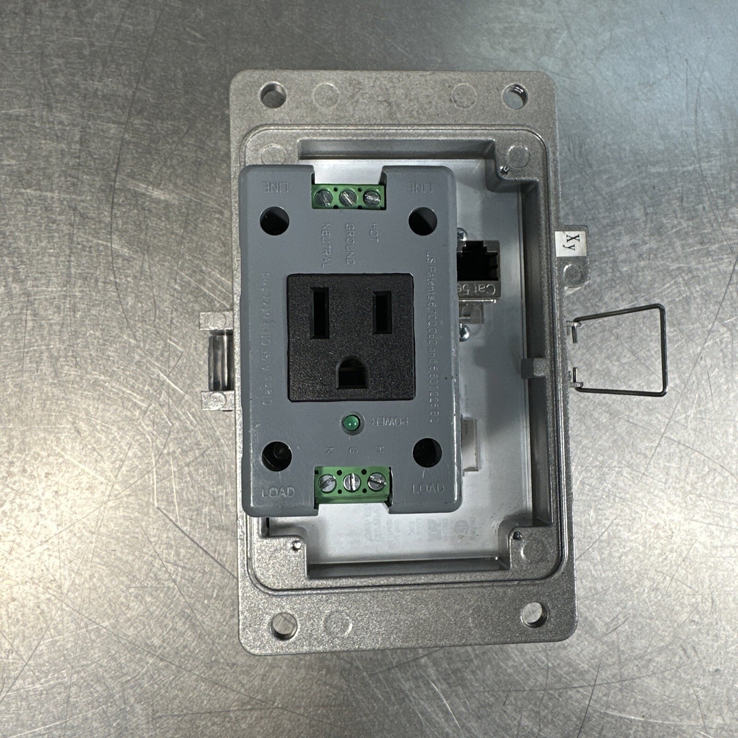 Grace Engineered - Port Interface P-R33-M3RF0 120VAC 5A - (BIN-1.5.5)