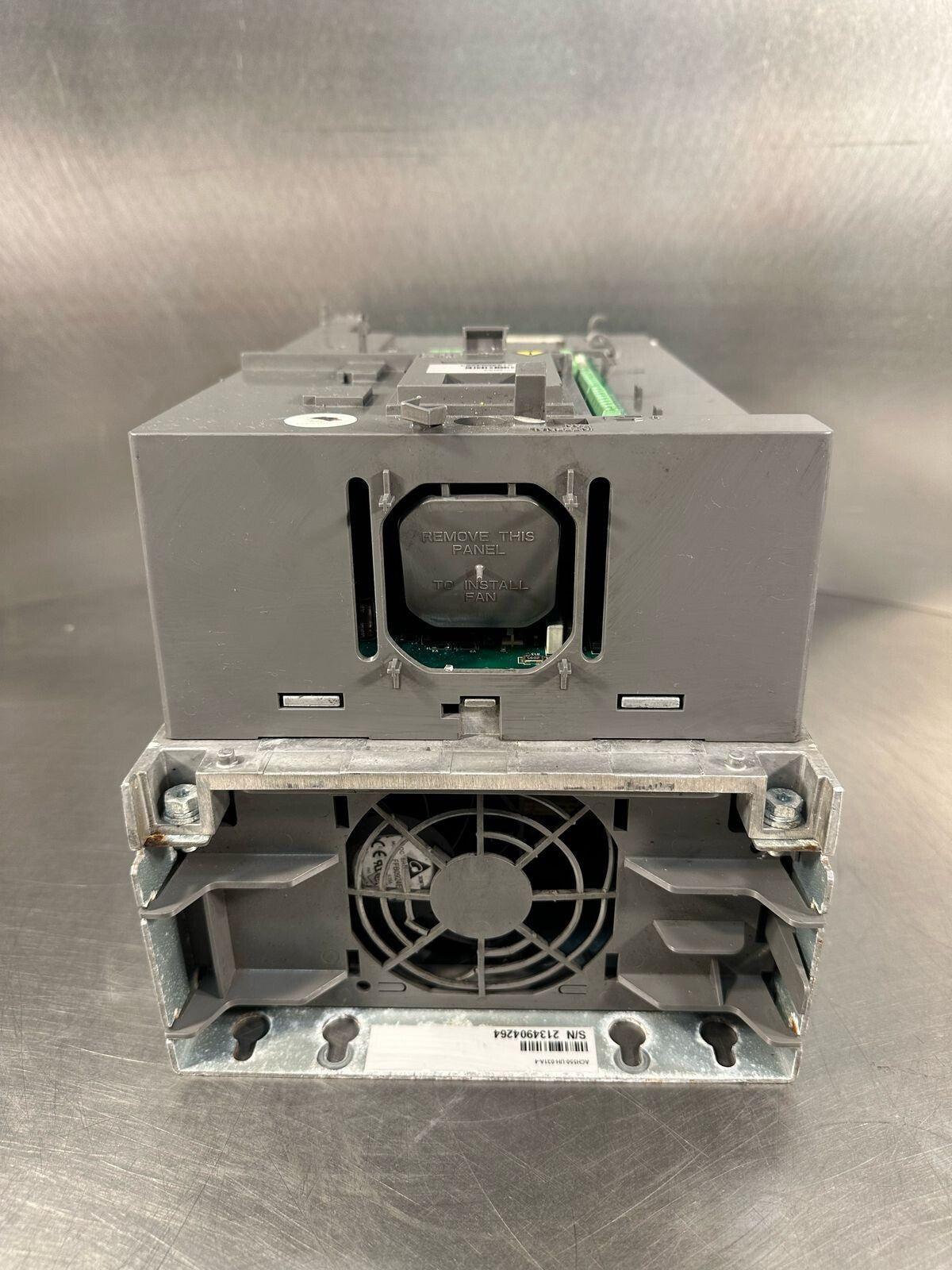 Abb ACH550-UH-031A-4                                 (8.3.1)