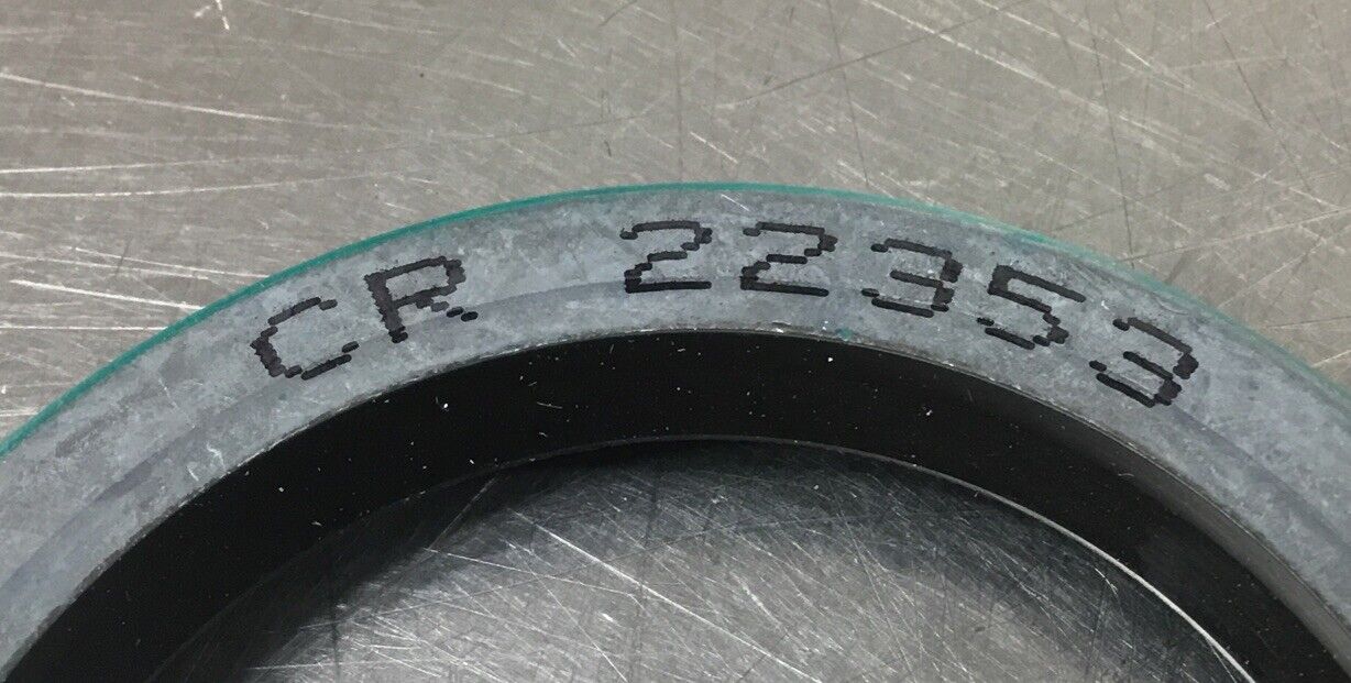 Engine Crankshaft Seal Rear SKF CR  22353  OIL SEAL       6C-12