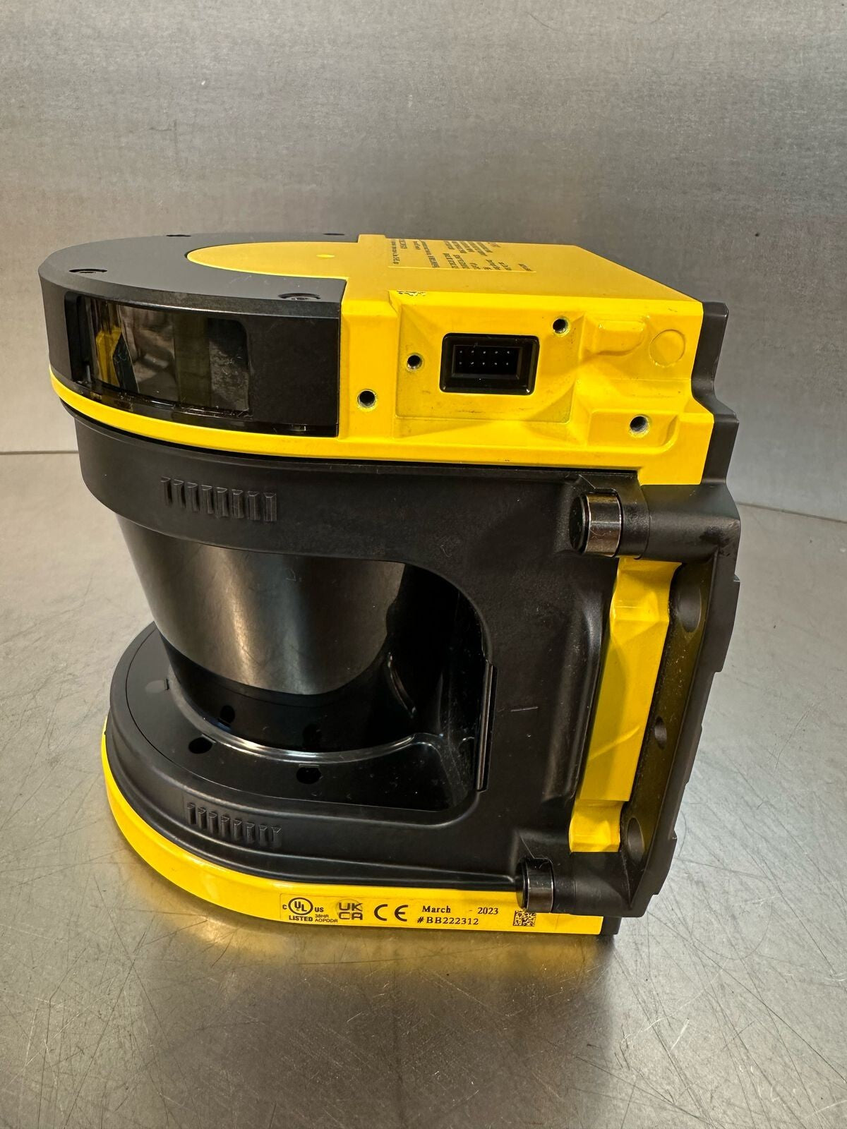 Keyence SZ-VH1X Safety Laser Scanner                                (6.3.1)