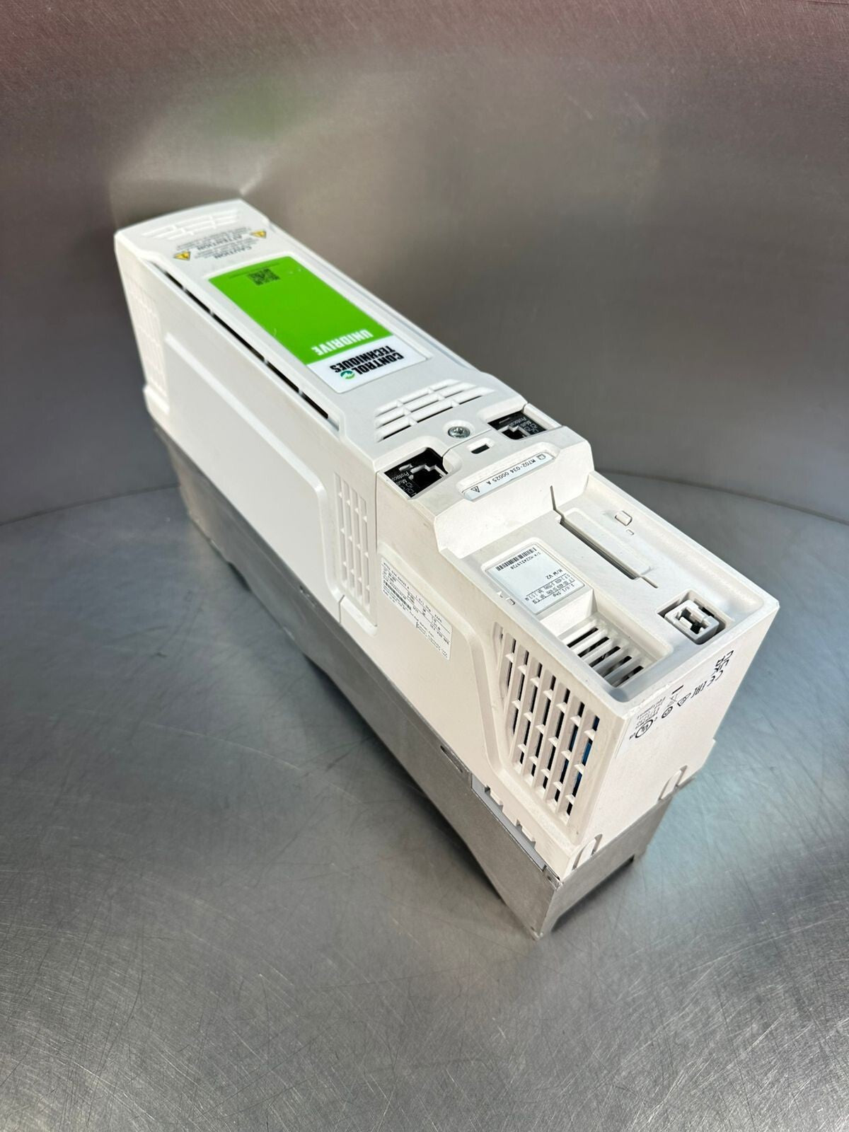 Control Techniques Unidrive M702-034-00025-A 1.0/1.5hp 2246      (3.4.1)