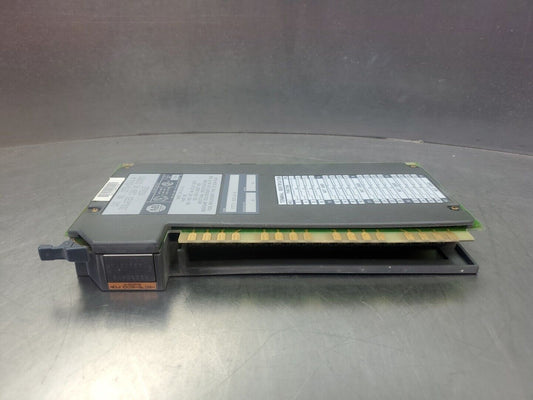 ALLEN BRADLEY 1771-OD16 SER A ISOLATED 120V AC OUTPUT MODULE.              3D-38