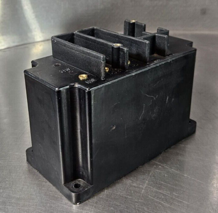 Amran PT301 Potencial Transformer  Ratio: 480:120                       (BIN631)