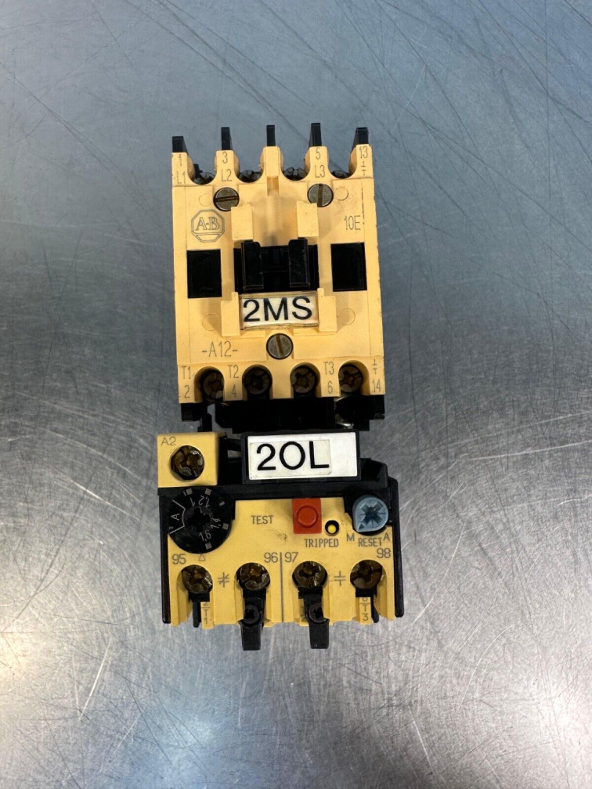 Allen Bradley 100-A12ND3 /B Comtactor  and 193-BSB 16 /B Relay (4B-31)