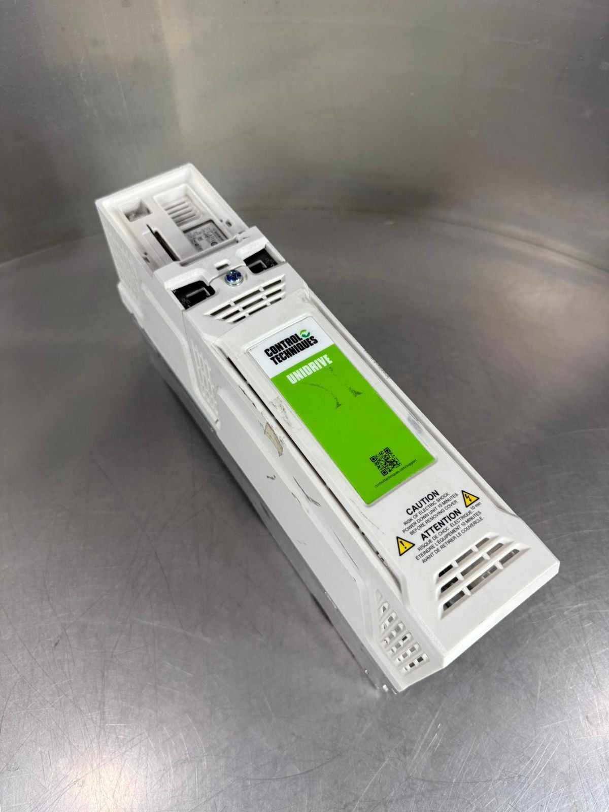 Control  techniques Unidrive M702-034-00100-A AC Drive 5.0/7.5 Hp  (3.6.2)