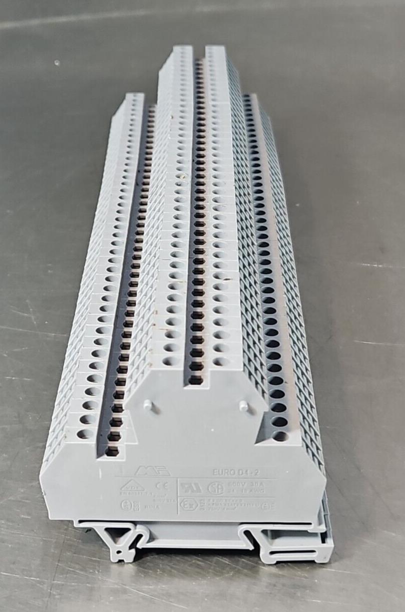 Automatic  Direct Euro D4-2 600V 30A Terminal Block Lot of 44            loc3A26