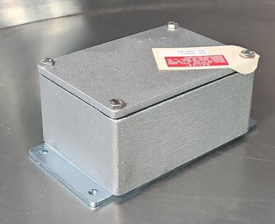 Vitec 438A Electronic Vibration Switch.            Lo4B31