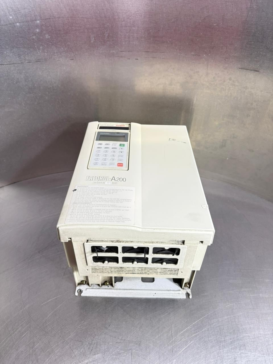 Mitsubishi FR-A240-5.5K   380-460V -Freqrol-A200 FR-A240-5.5K-TF2 (10.4.5)