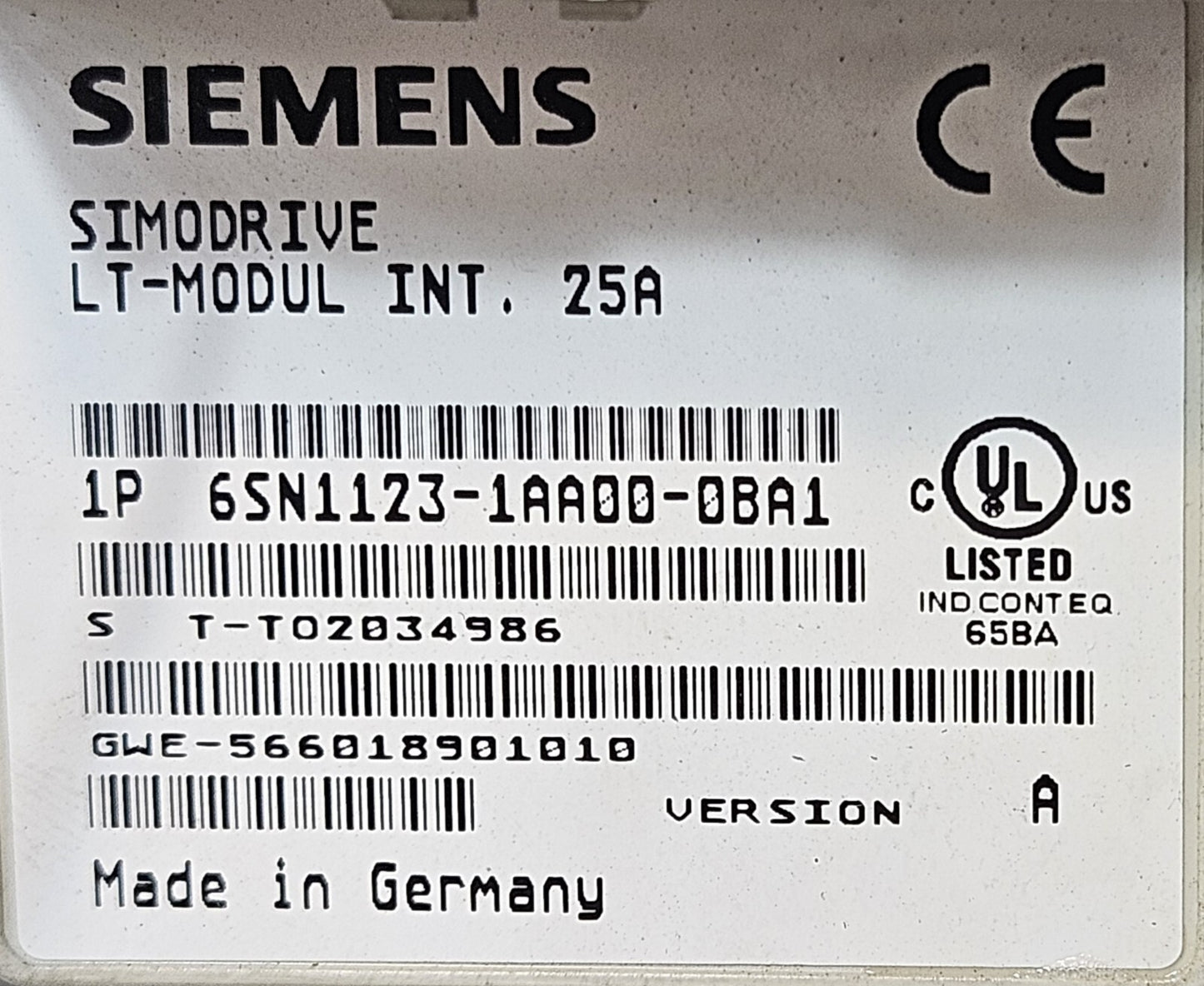 Siemens 6SN1118-0NJ01-0AA1 / 6SN1123-1AA00-0BA1  power Module           (BIN555)