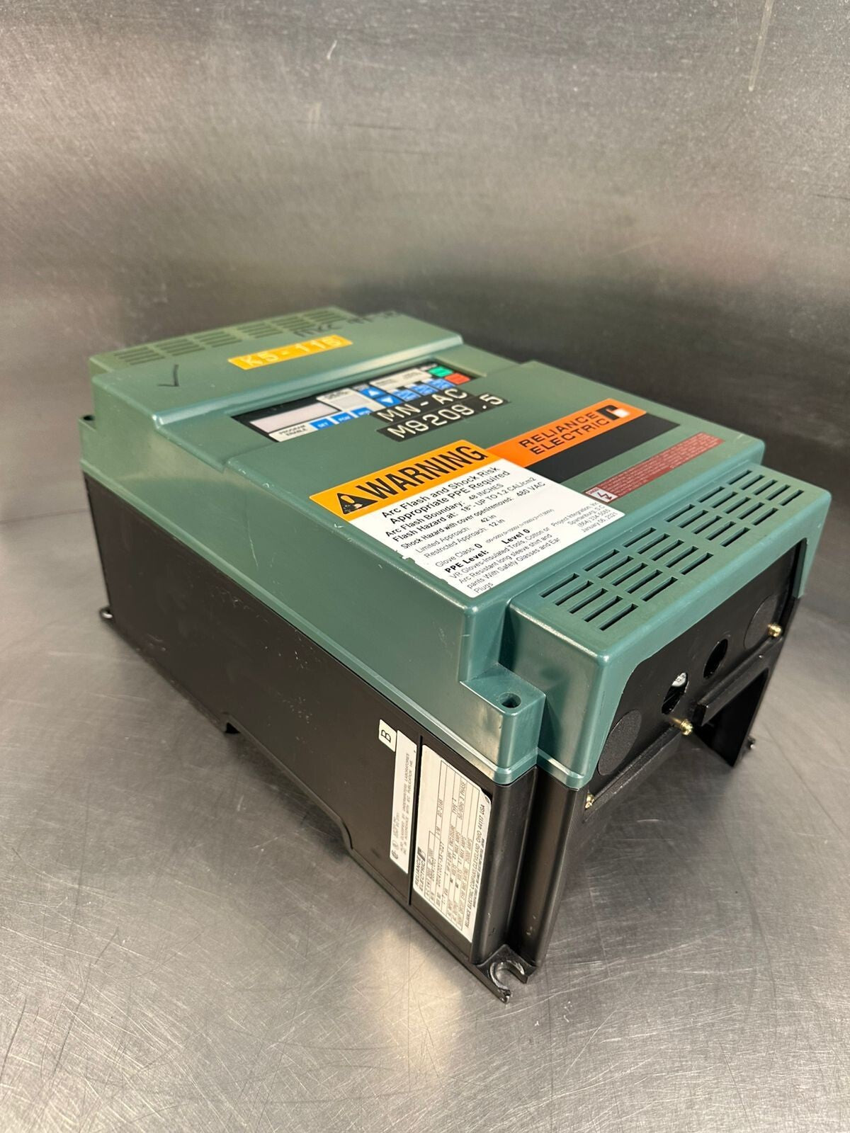 Reliance GP-2000 2GU41001 A-C VS DRIVE                              (8.5.2)