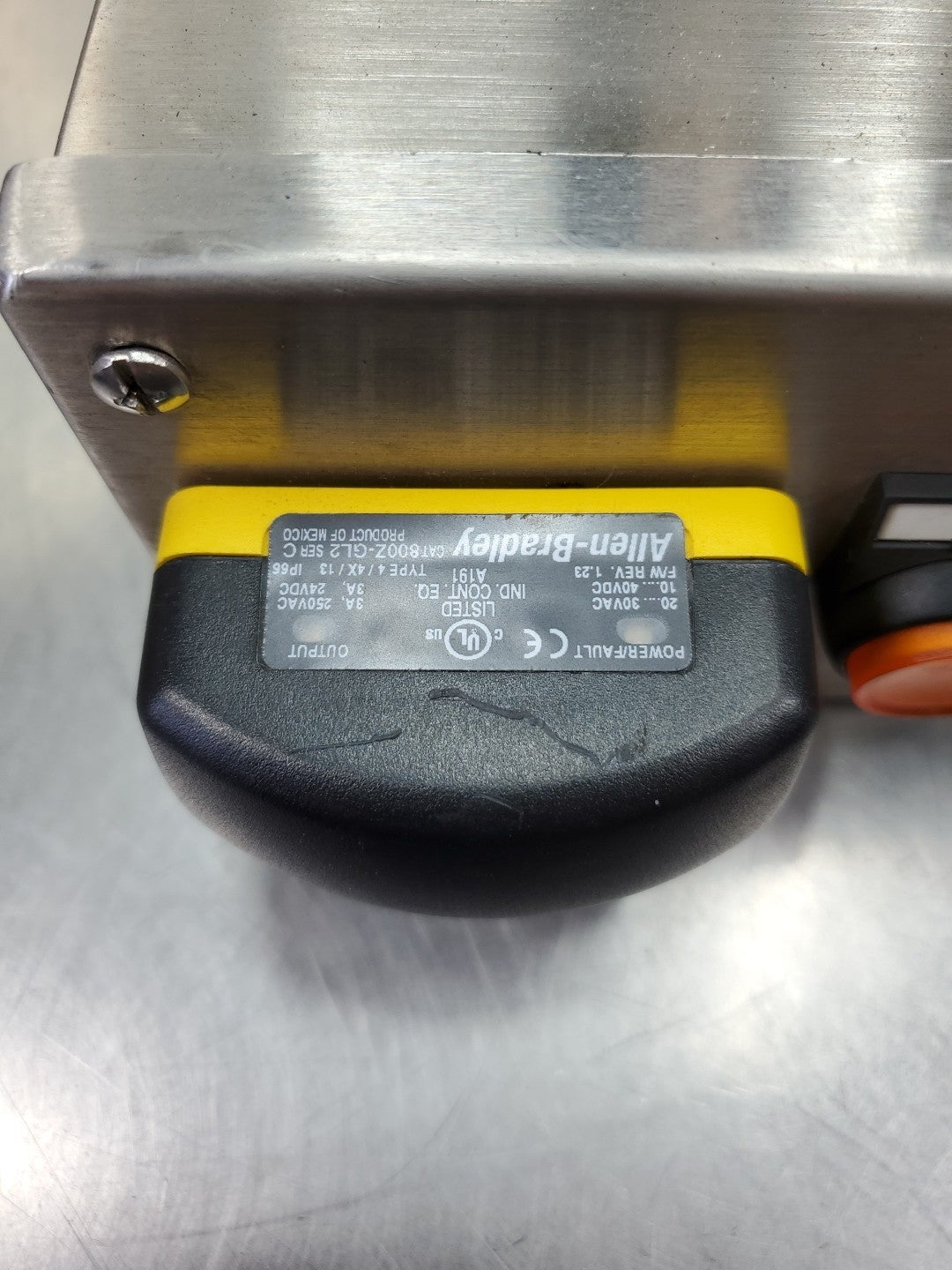 47085126