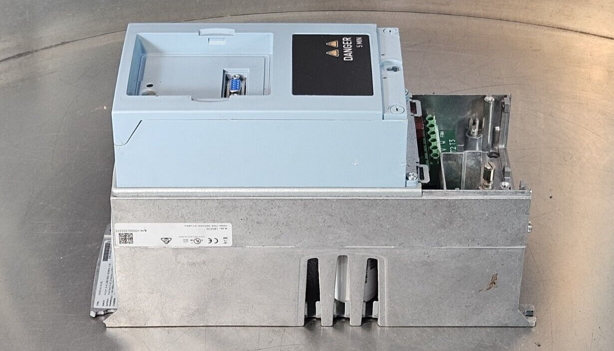 Eaton SVX001A1-4A1B1 Motor Drives/VFDs/Speed Controller                 (BIN654)