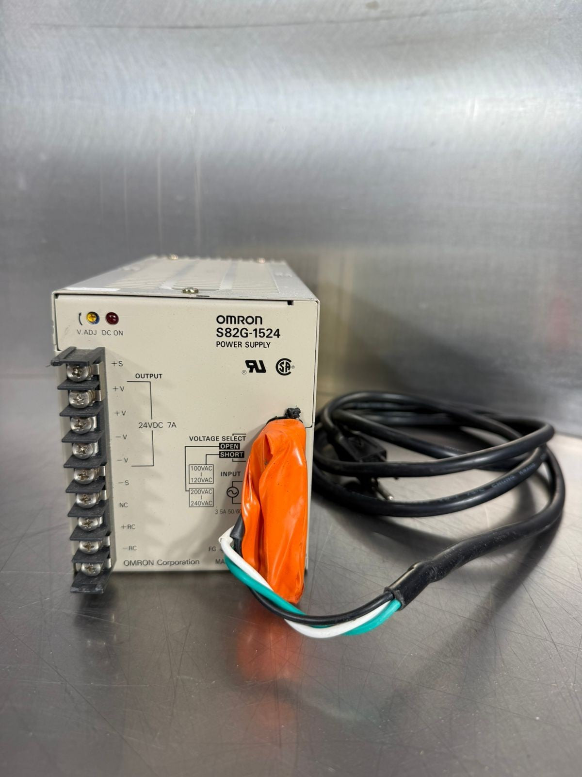 Omron S82G-1524 Power Supply, 24VDC 7A                             (2.5.3)