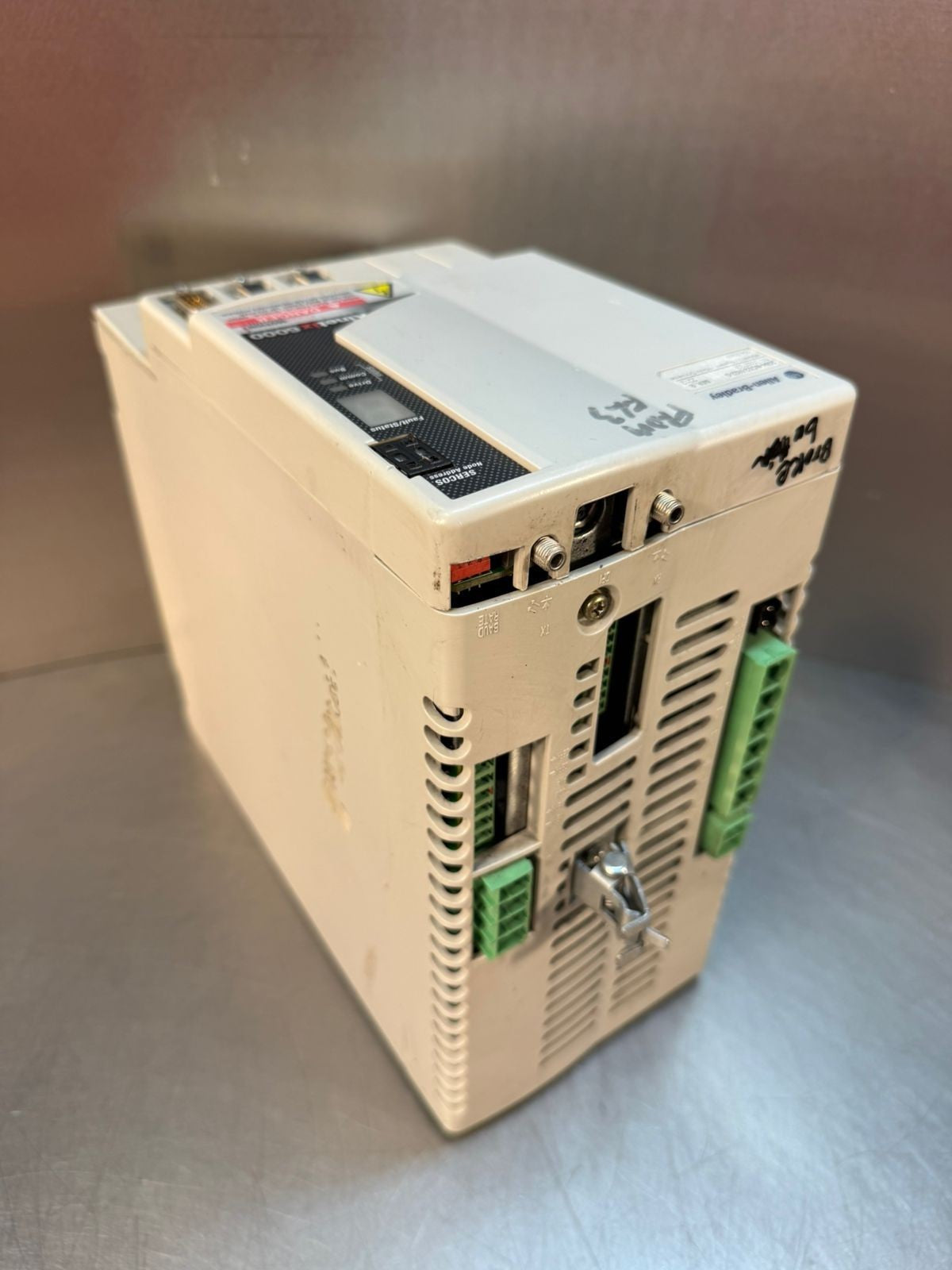 Allen-Bradley 2094-BC02-M02-S Serie B Kinetix 6000                (12.3.7)