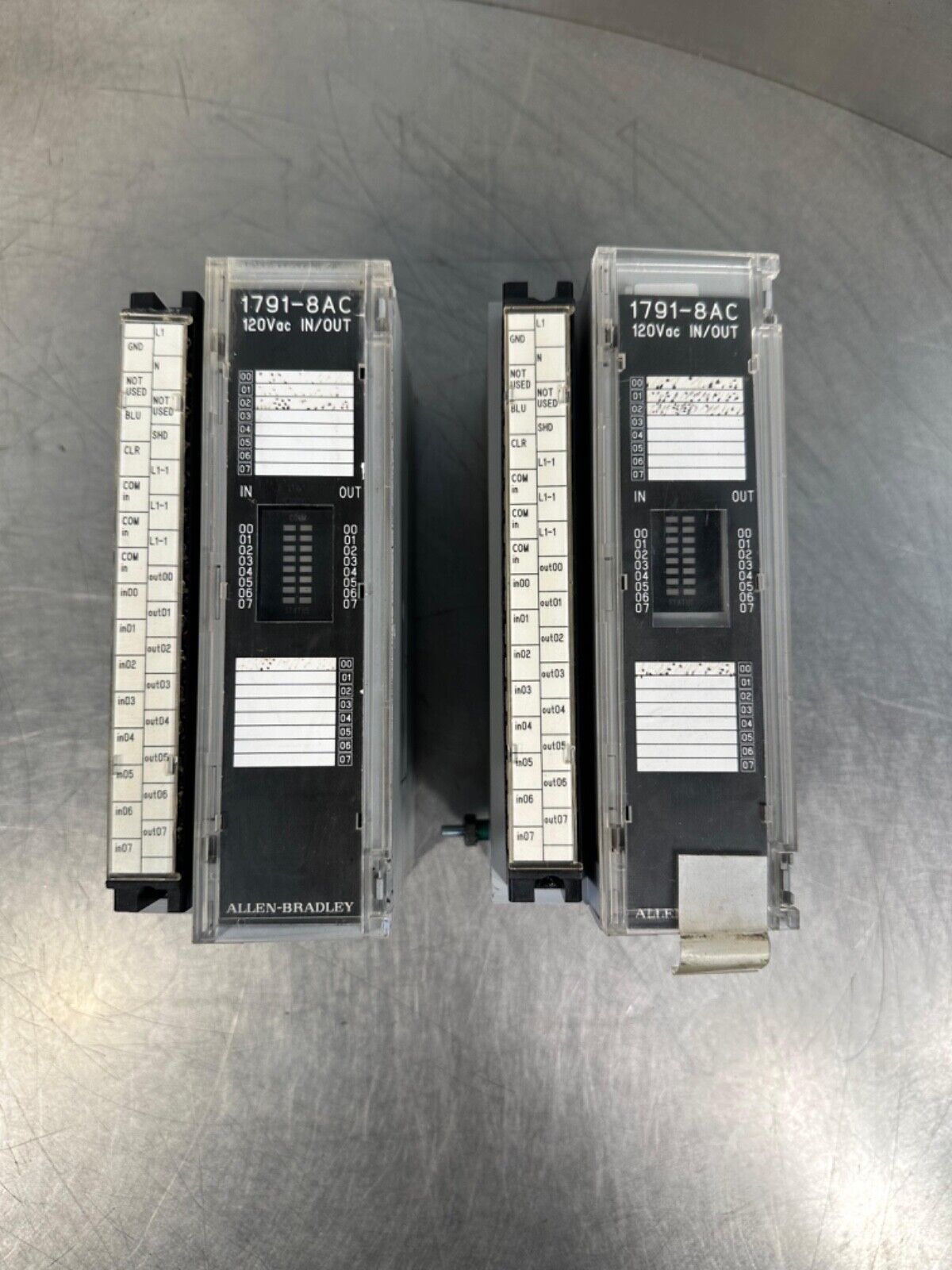 ALLEN BRADLEY 1791-8AC SerB Block I/O Module 120VAC 8 Inputs (3C-26)