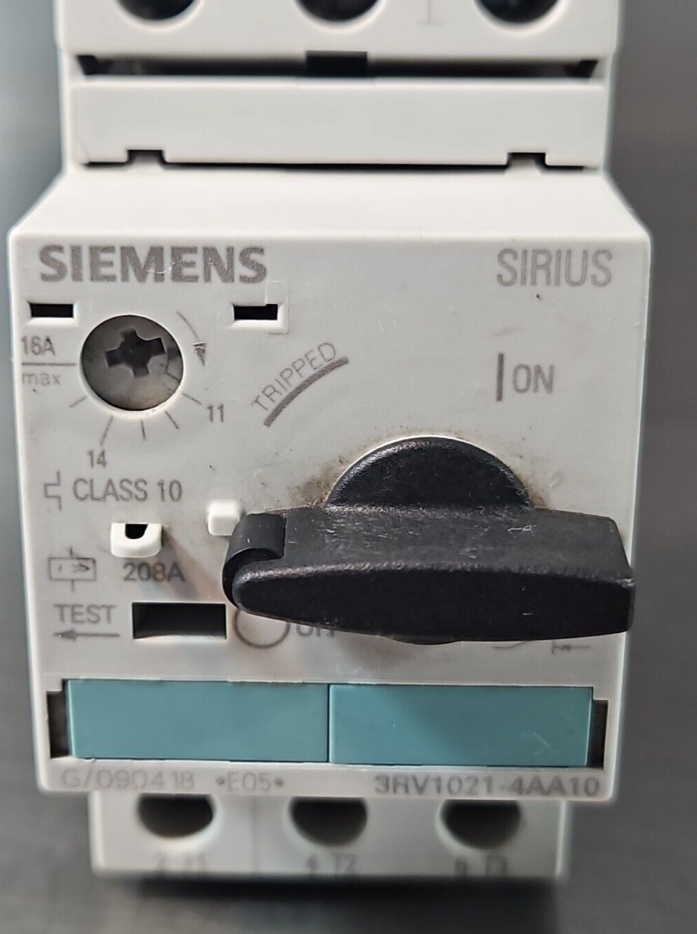 Siemens Sirius 3RV1021-4AA10 Motor Starter Circuit Protector             loc4A11