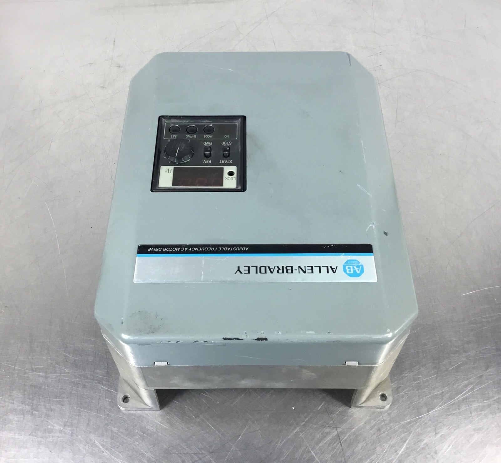 46912529
