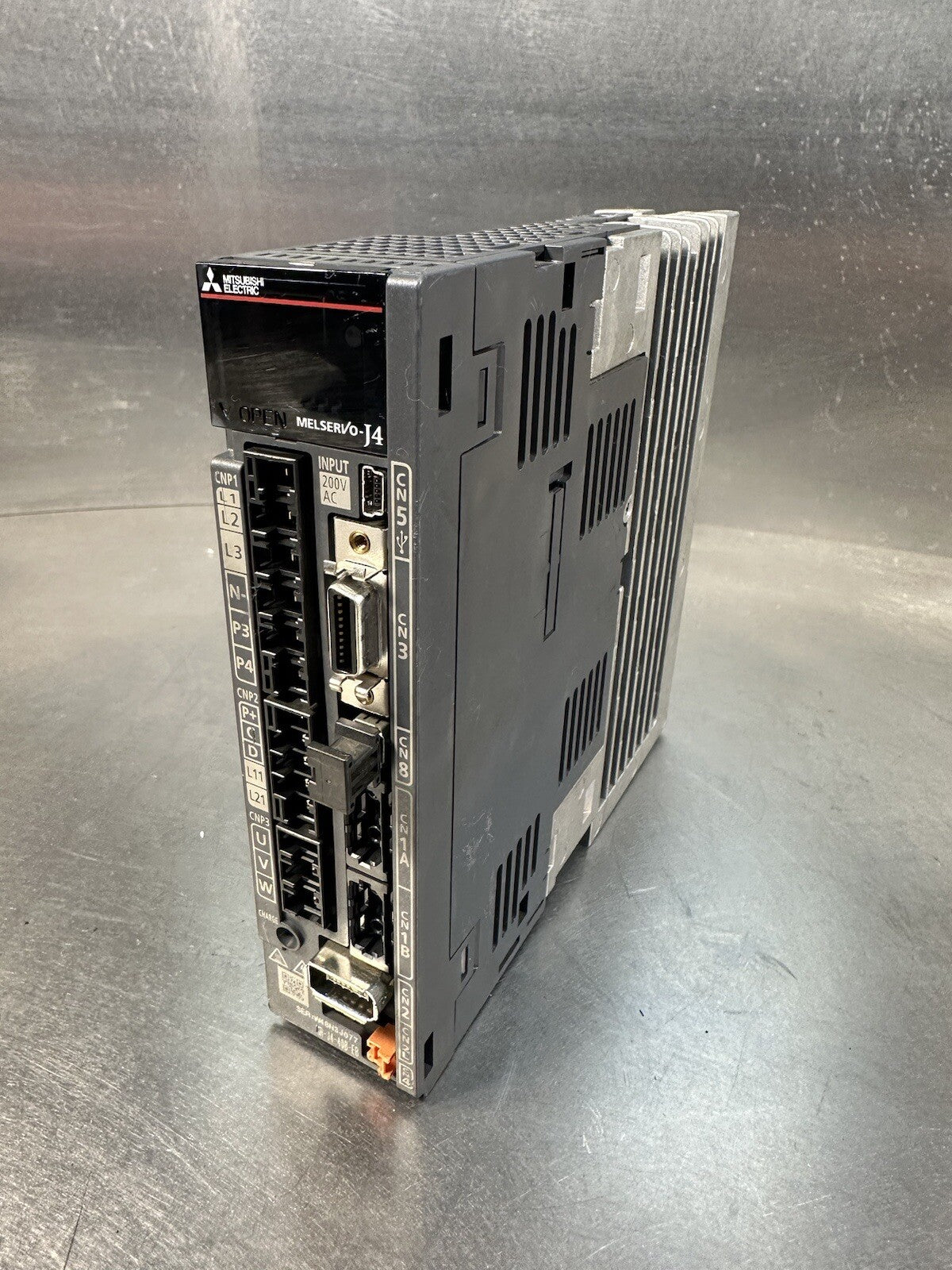 Mitsubishi MR-J4-40B-EB Melservo-J4 Controller. (BIN-1.2.4)