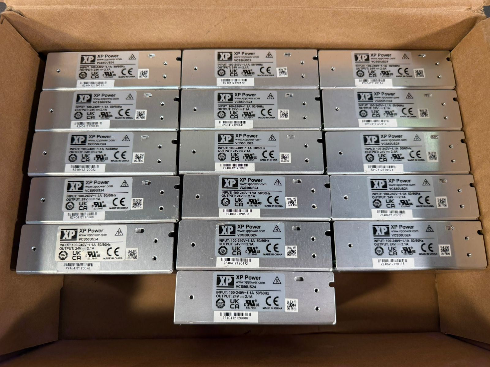 Xp  Power VCS50US24 Inp. 100-240V ~1.1A / Out 24V-2.1A             (2.4.4)