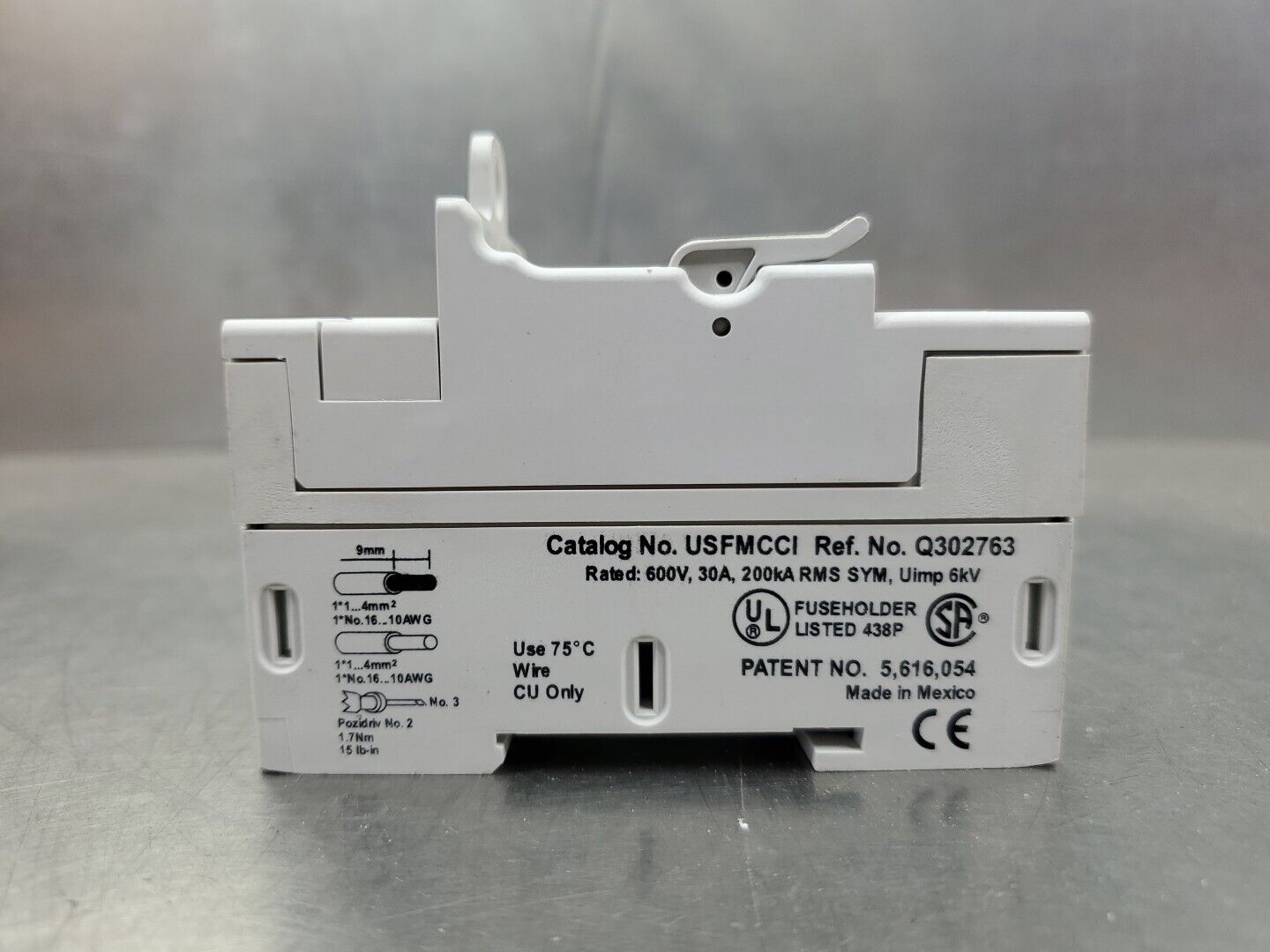 FERRAZ SHAMUT UltraSafe USFMCCI 30AMP 600V 200kA FUSE Block.               4D-35