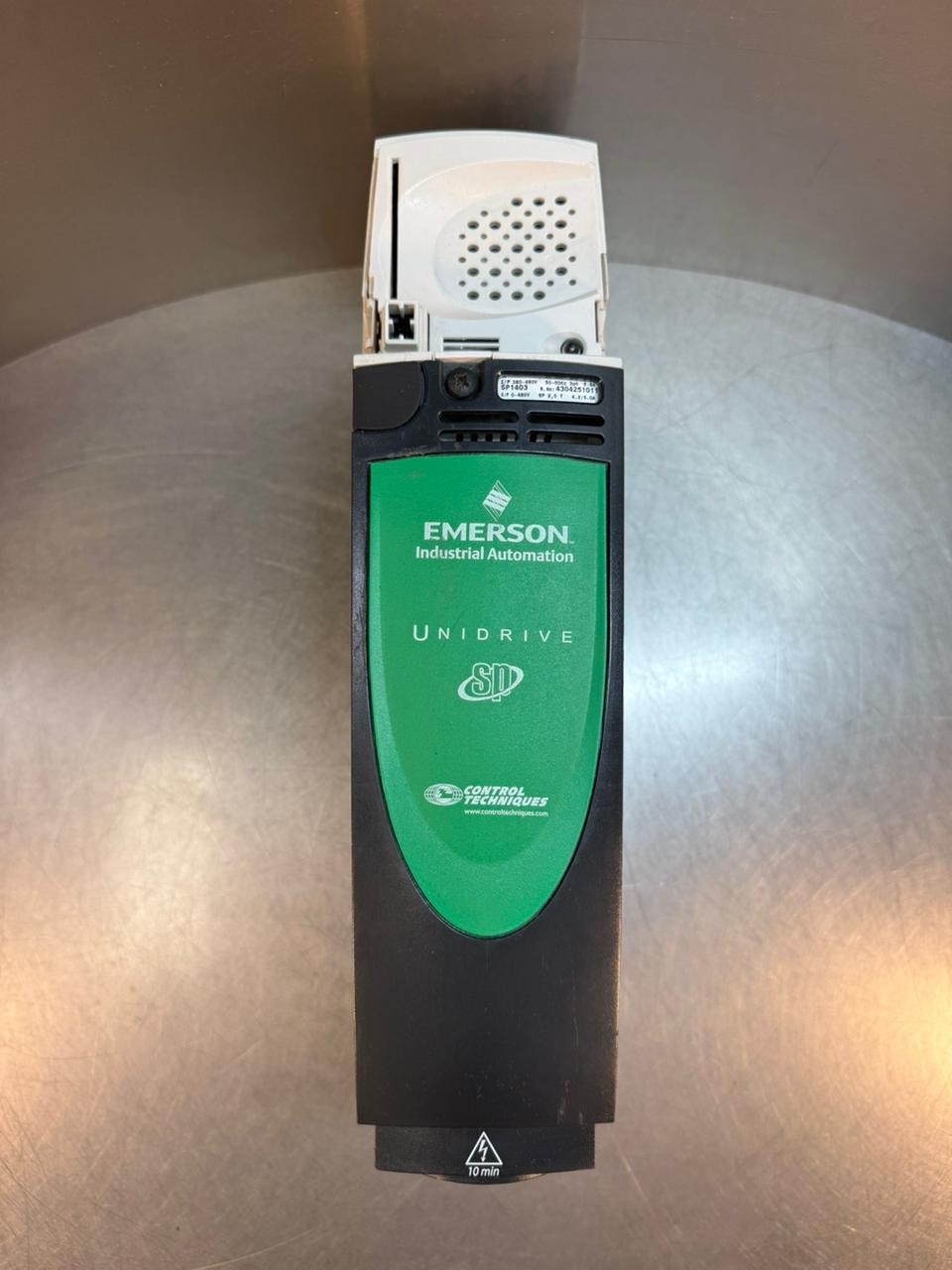 Emerson Unidrive Sp1403 1.5/2.2 Kw SP 2,5T En81-1                 (10.5.2)