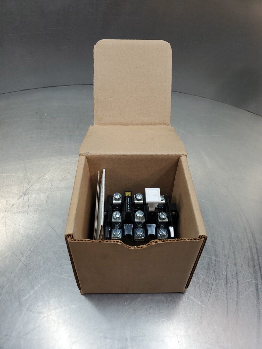 Allen Bradley 592-BOV16/B NEMA Overload Relay, Manual Reset 3P NC 40A.     4D-35