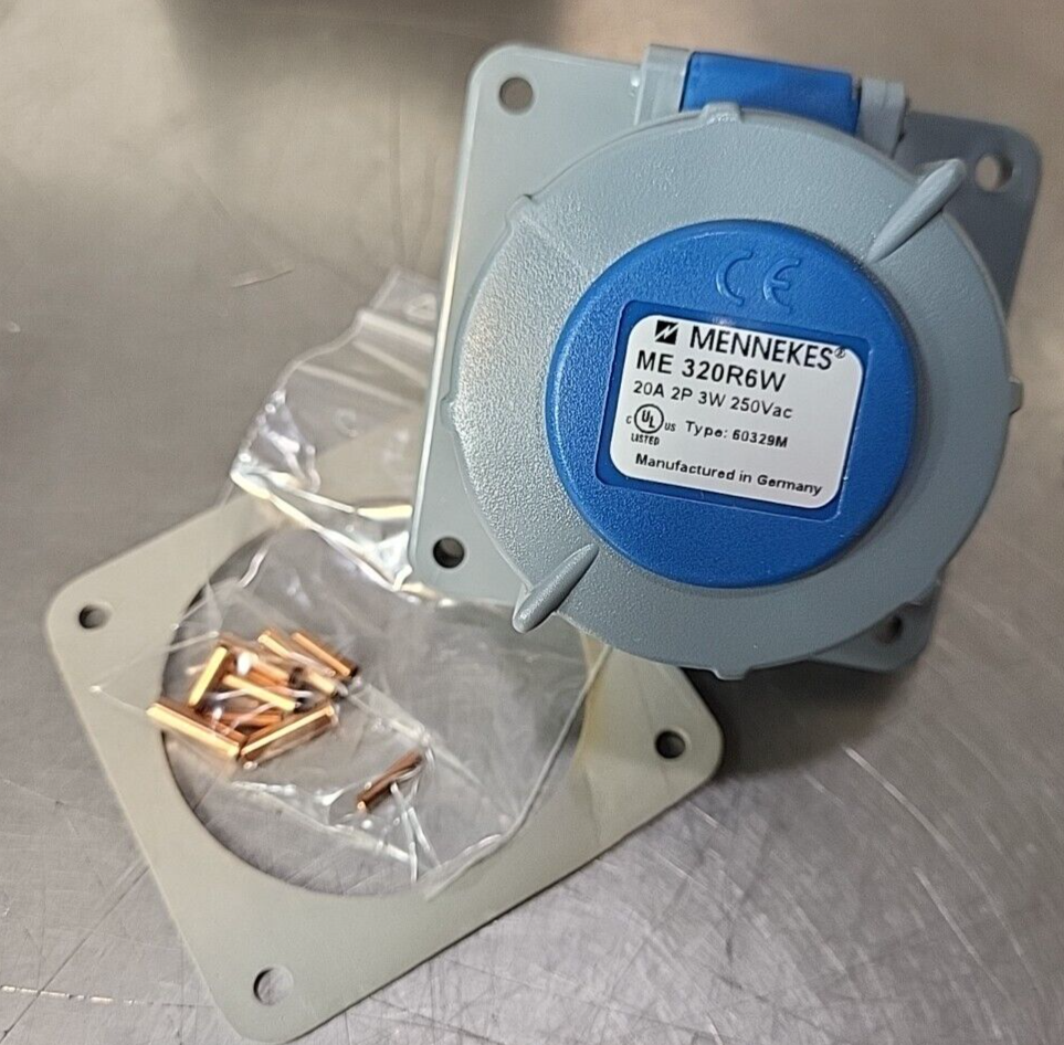 MENNEKES 360R6W Mennekes 60A 3Wire 250V Watertight Receptacle          Loc 4E 26