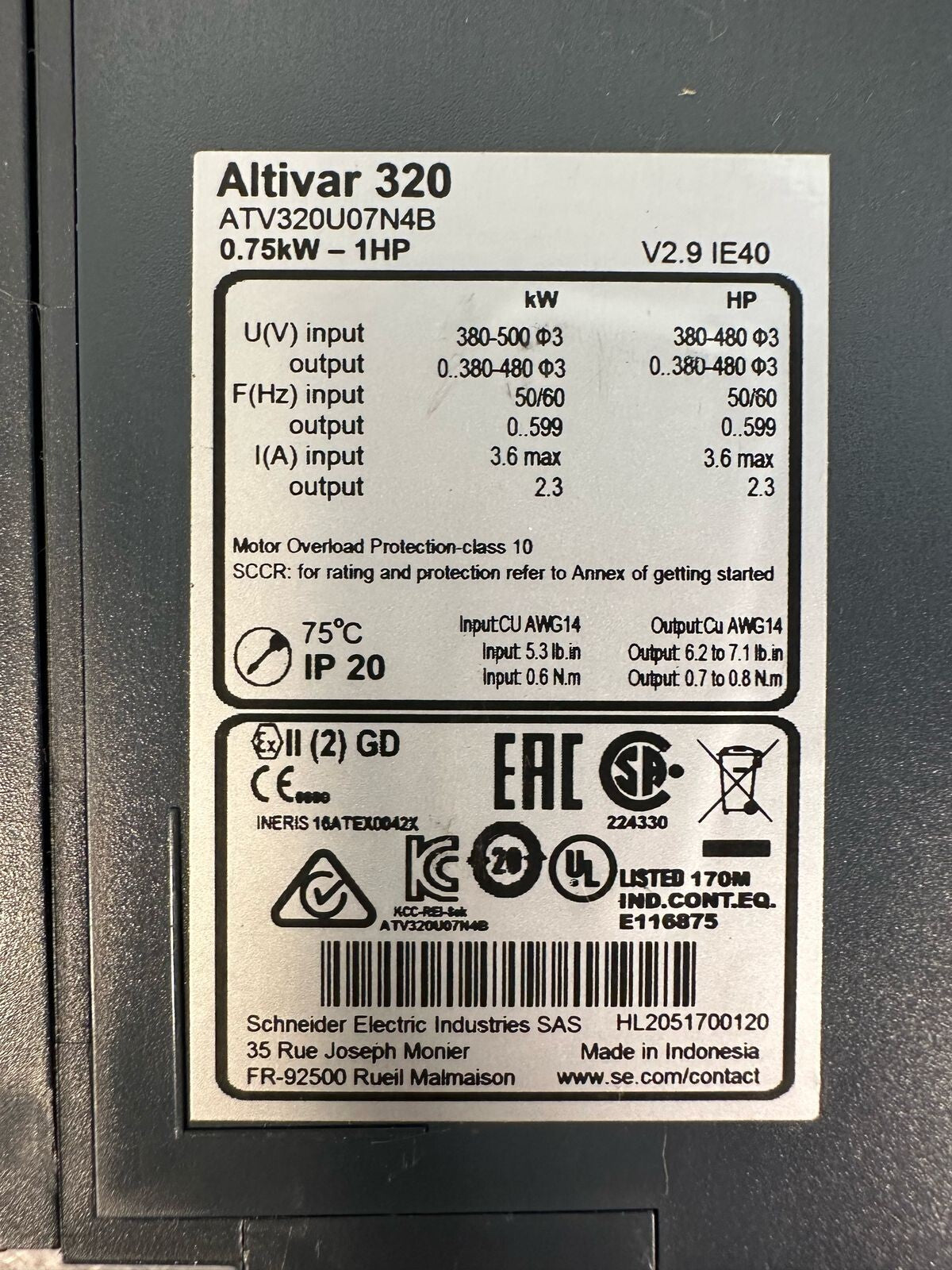 Schneider Electric Altivar 320 ATV320U07N4B 0.75kW-1HP (8.3.2)