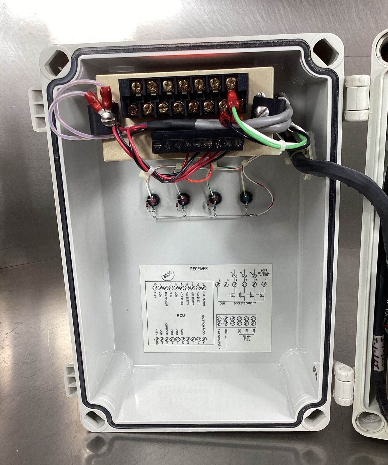 Devar Receiver Model PR-1  with Model 3019 Panel Meter       3A-27