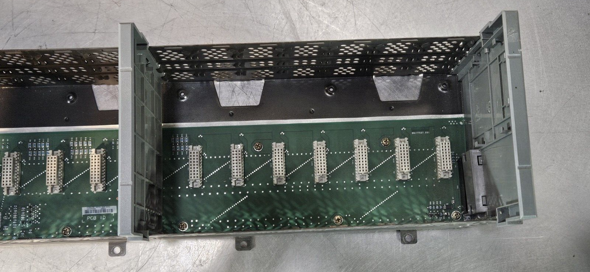 Allen Bradley 1746-A13 / 1746-P3 Slot Rack and Power Supply             (BIN622)