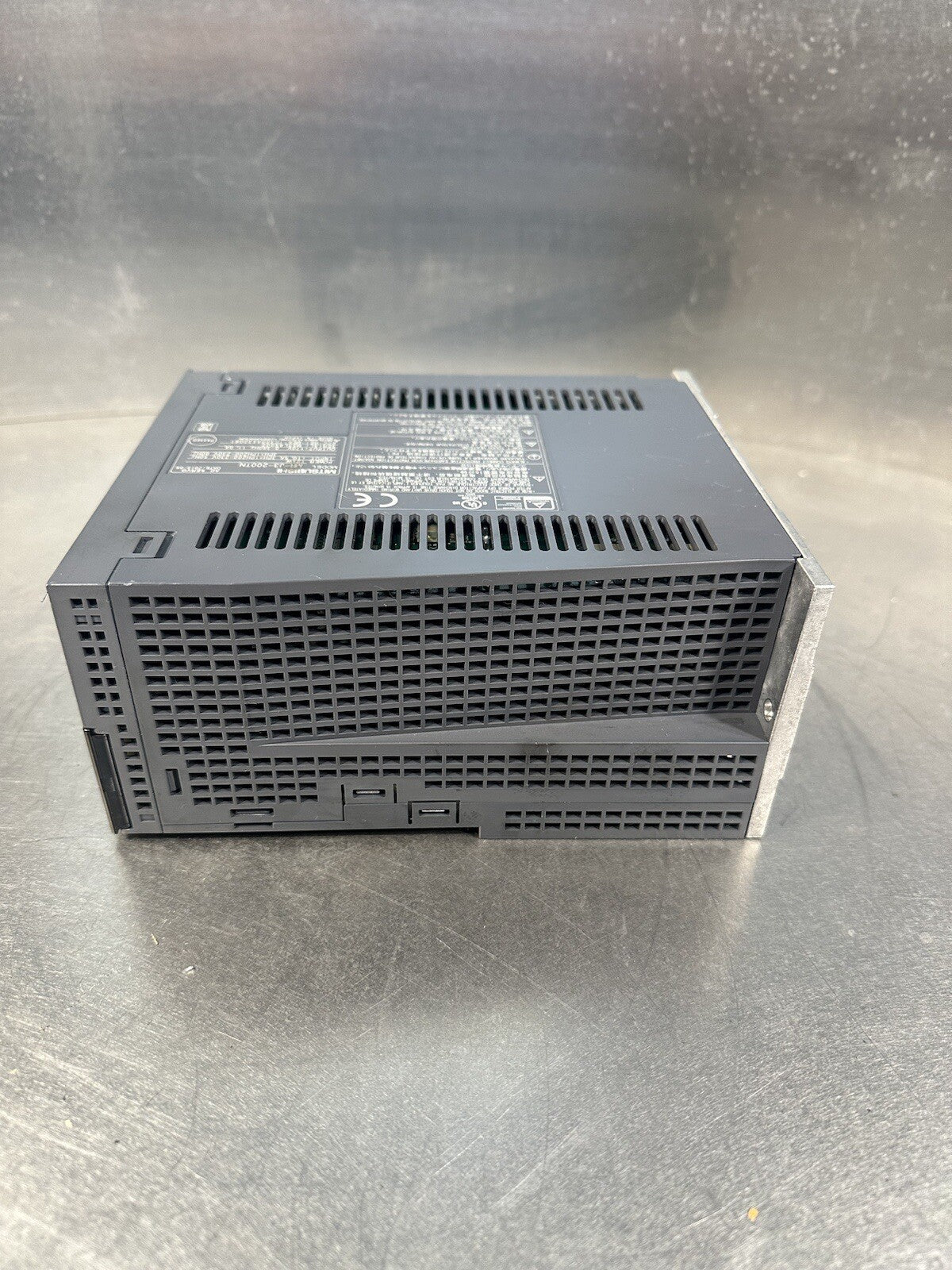 MITSUBISHI AC SERVO MR-J3-200TN  (BIN-1.2.4)