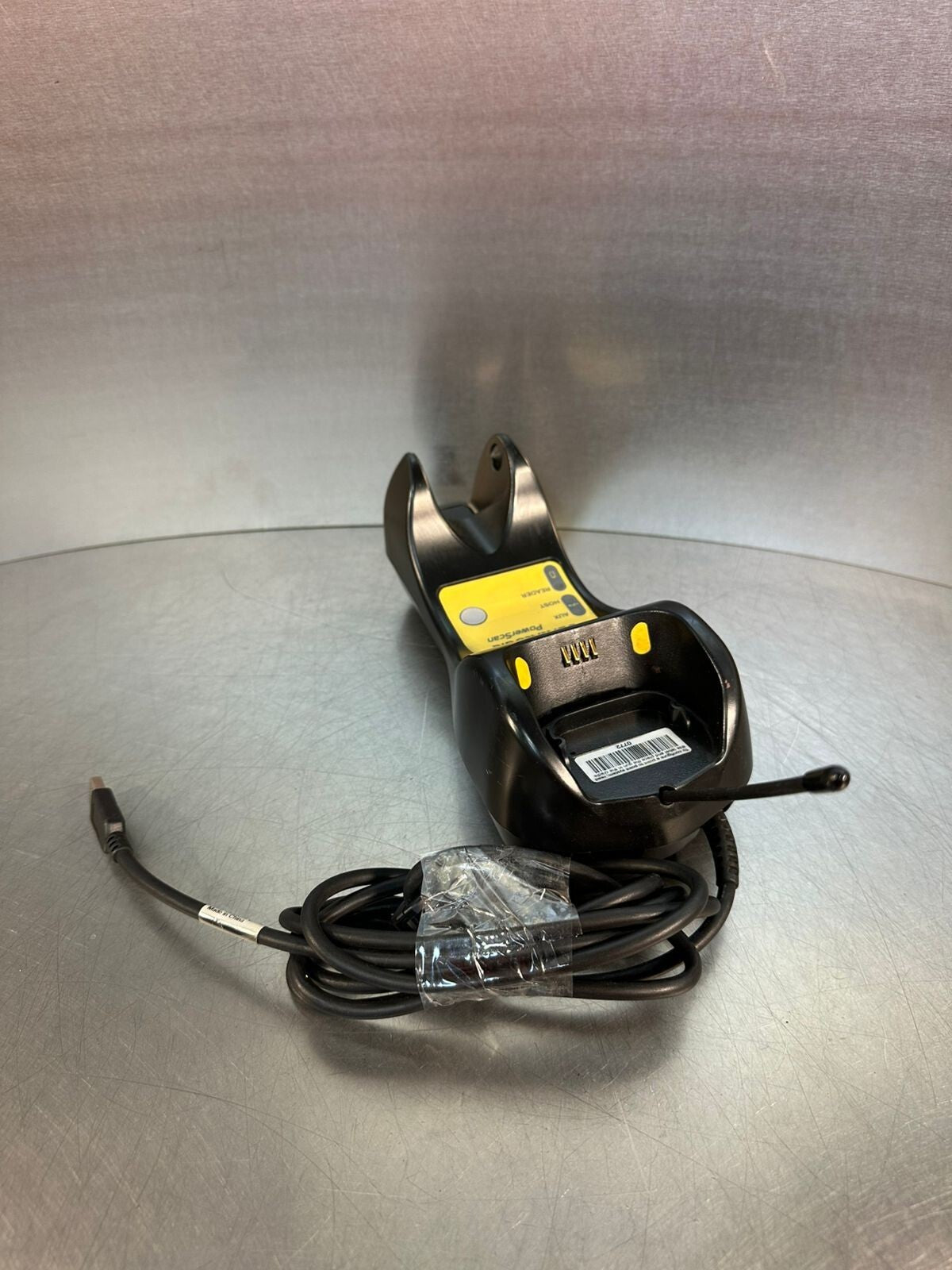 DataLogic BC-8030 BaseCharger M-Int 910Mhz 10-30Vdc Imax 1A (6.3.3)