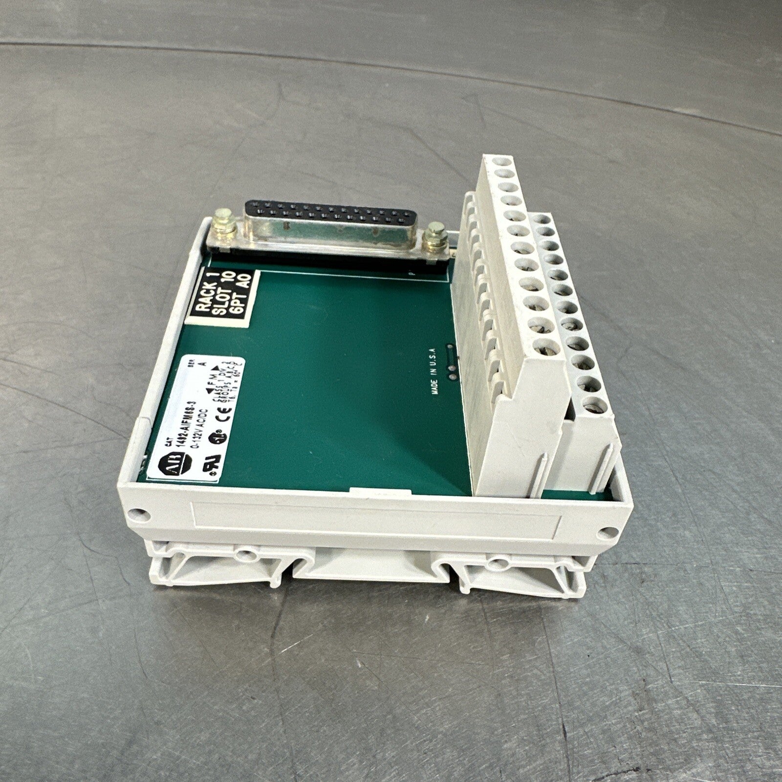 Allen Bradley 1492-AIFM6S-3 Series A Analog Interface Module, (BIN-1.5.5)