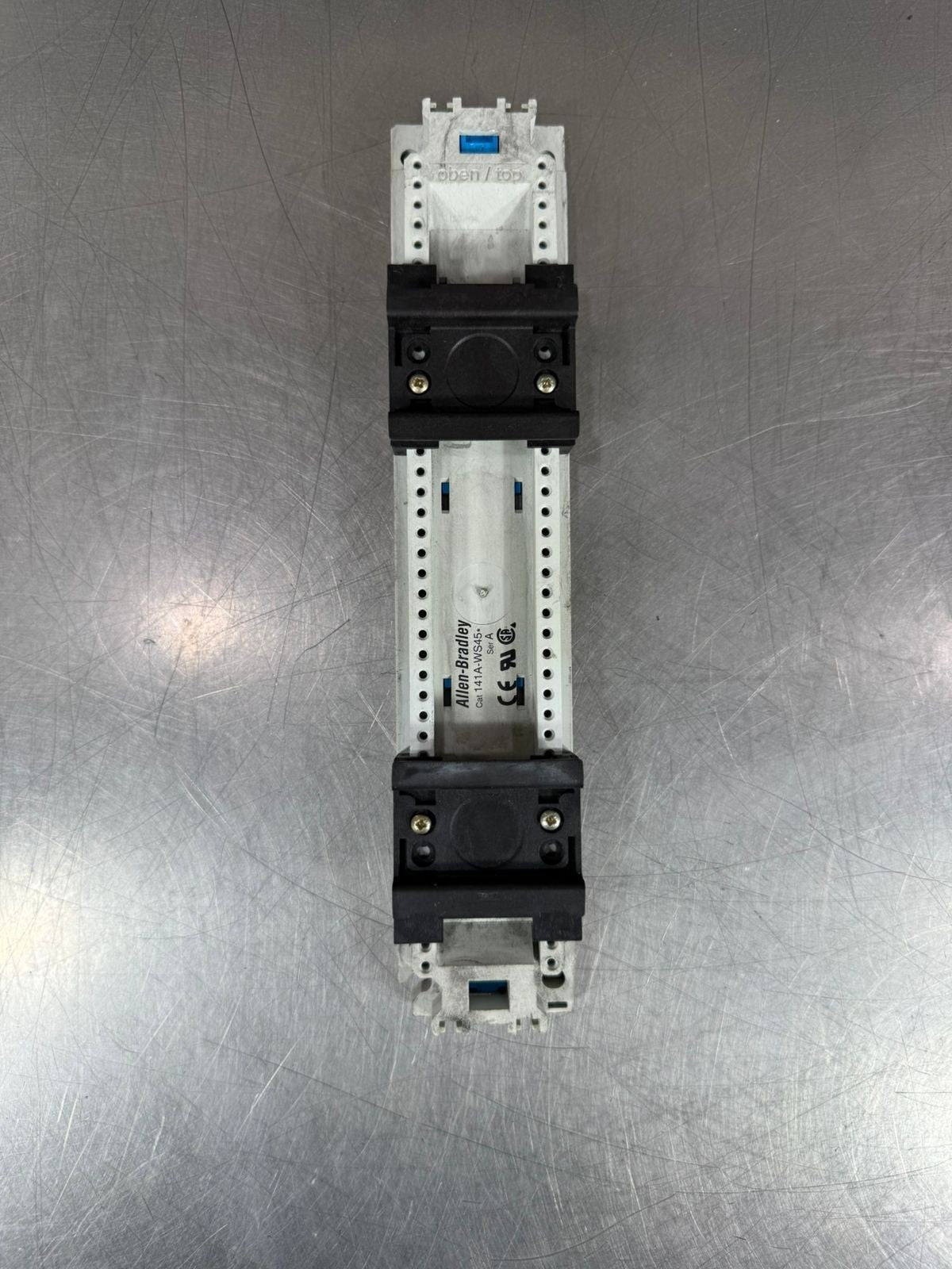 Allen Bradley 141A-WS45 /A Mounting Rail 141A-WS45*                (9.3.2)