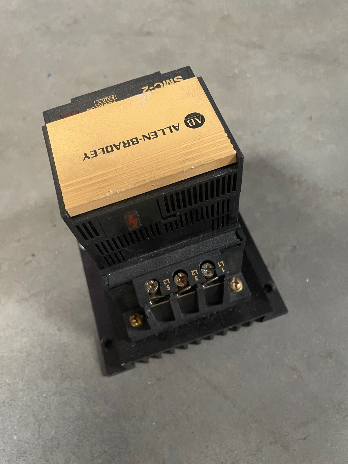 Allen Bradley SMC-2 150-A05NB Motor Controller Series A 380-415VAC