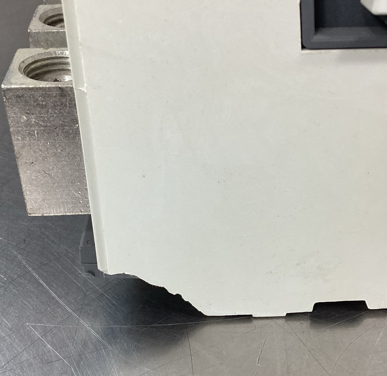 47085113