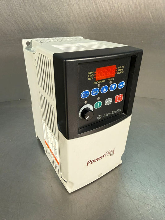 Allen Bradley 22A-V4P5N104 /A PowerFlex 0.75kw/1HP                 (7.4.2)
