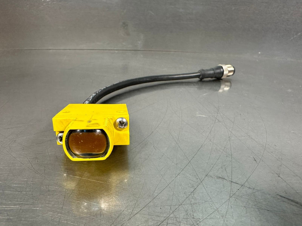 Banner Mini Beam Sensor SM31ELQDP    +10 to 30V Dc                 (5.3.3)