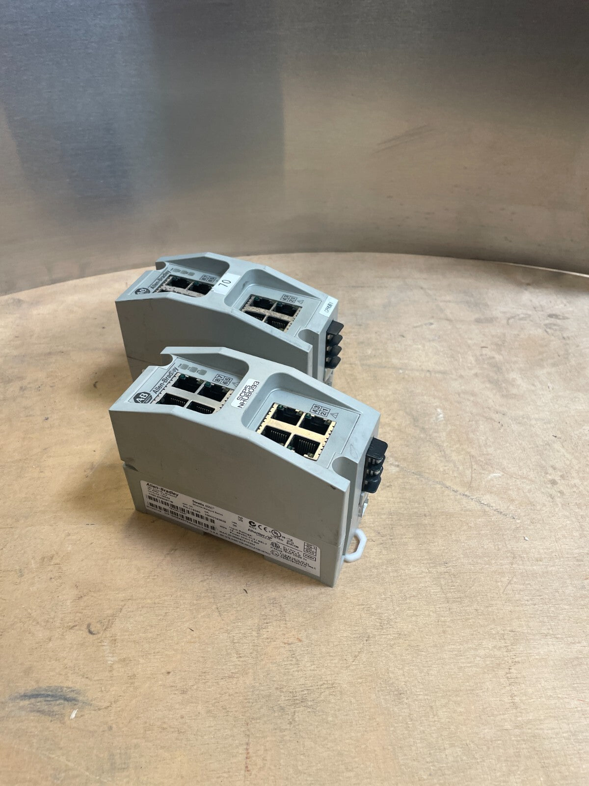 Allen Bradley stratix 6000 Grey Input 12-48VDC Ethernet Managed Switch(BIN4.4.4)