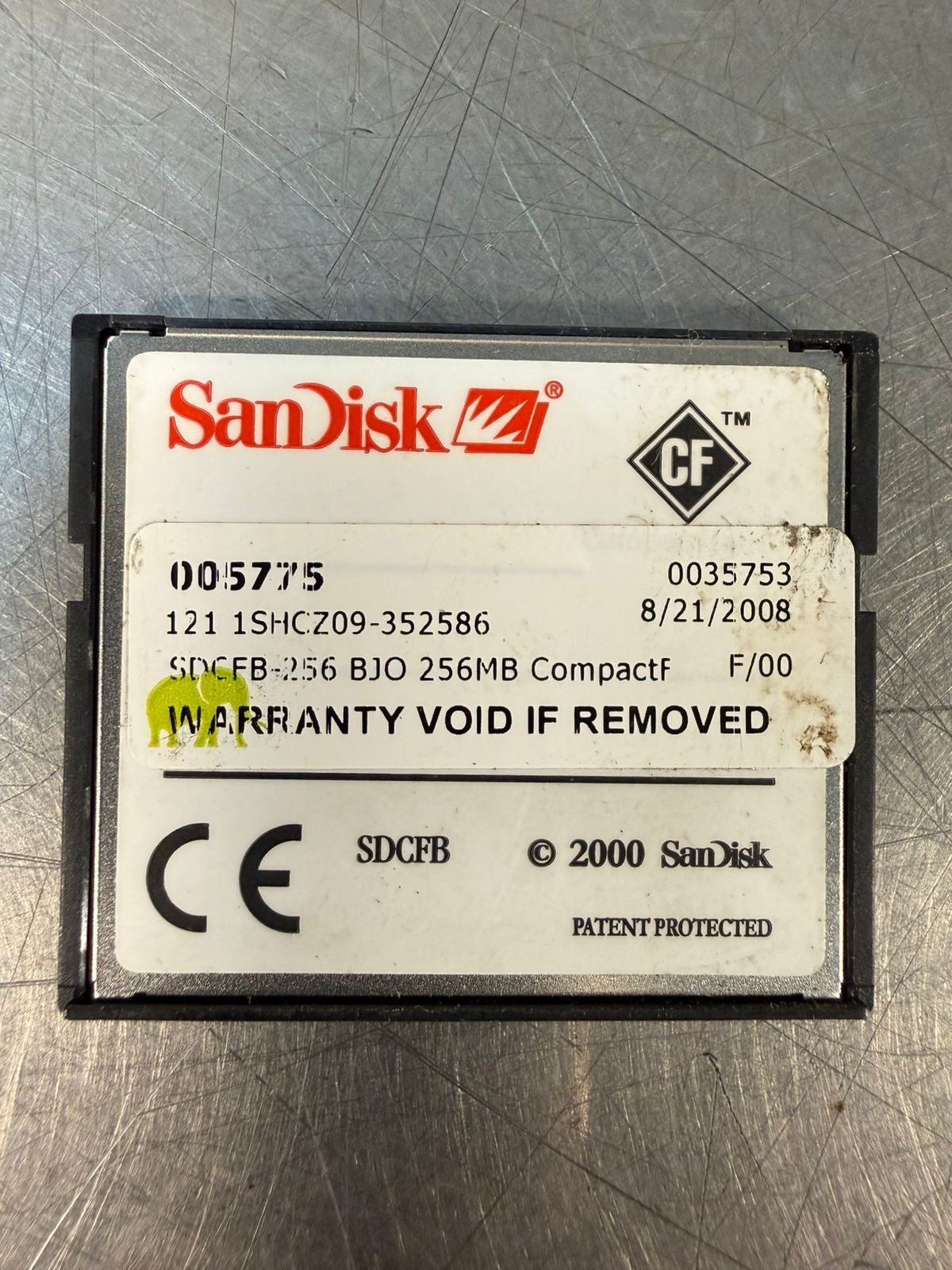 SanDisk 256MB CompactFlash CF Memory Card SDCFB-256                (5.4.4)