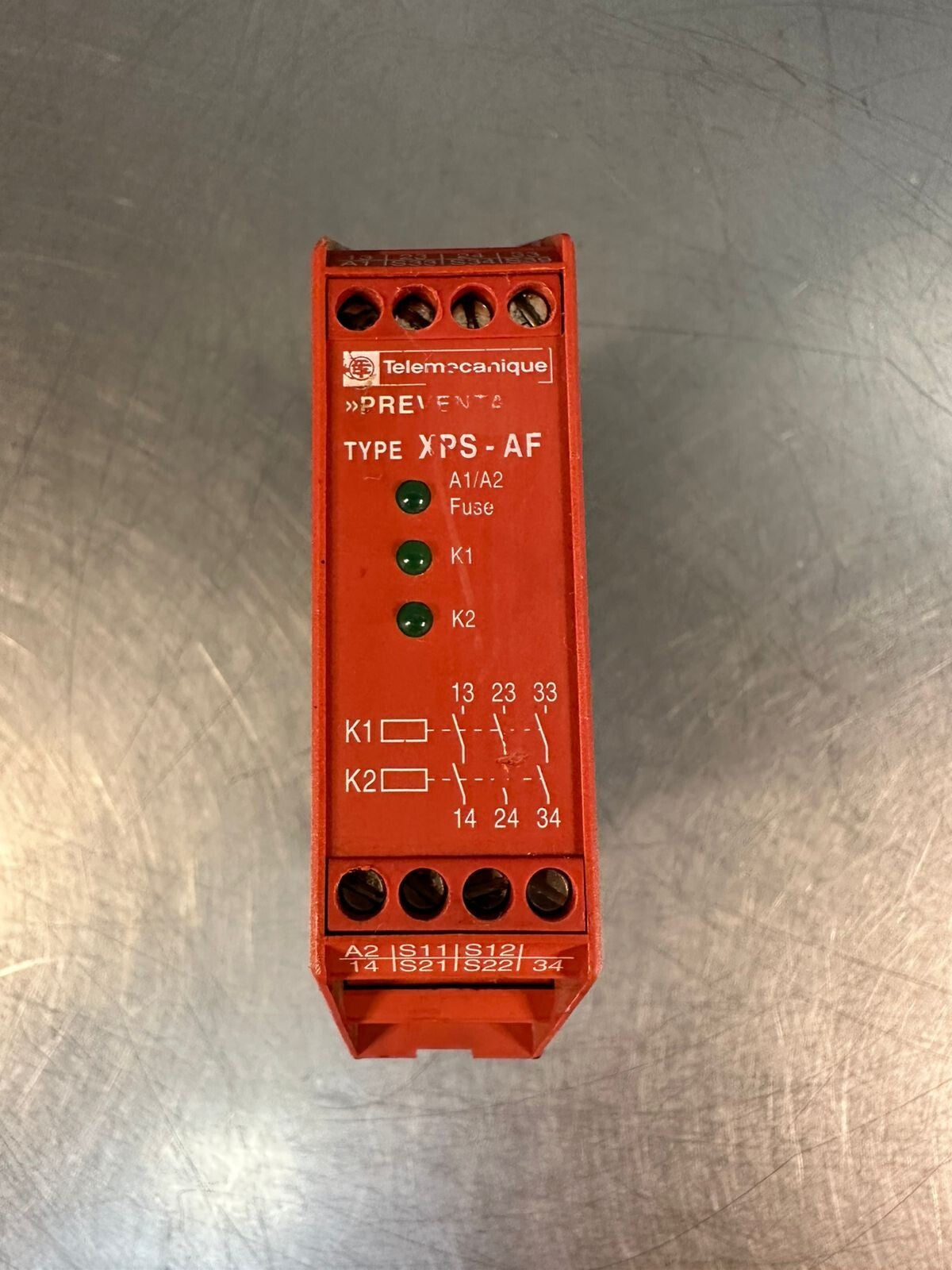 Telemecanique XPS-AF /Series B Safety Relay 24V-AC/DC +10%/-15%  (4.2.5)
