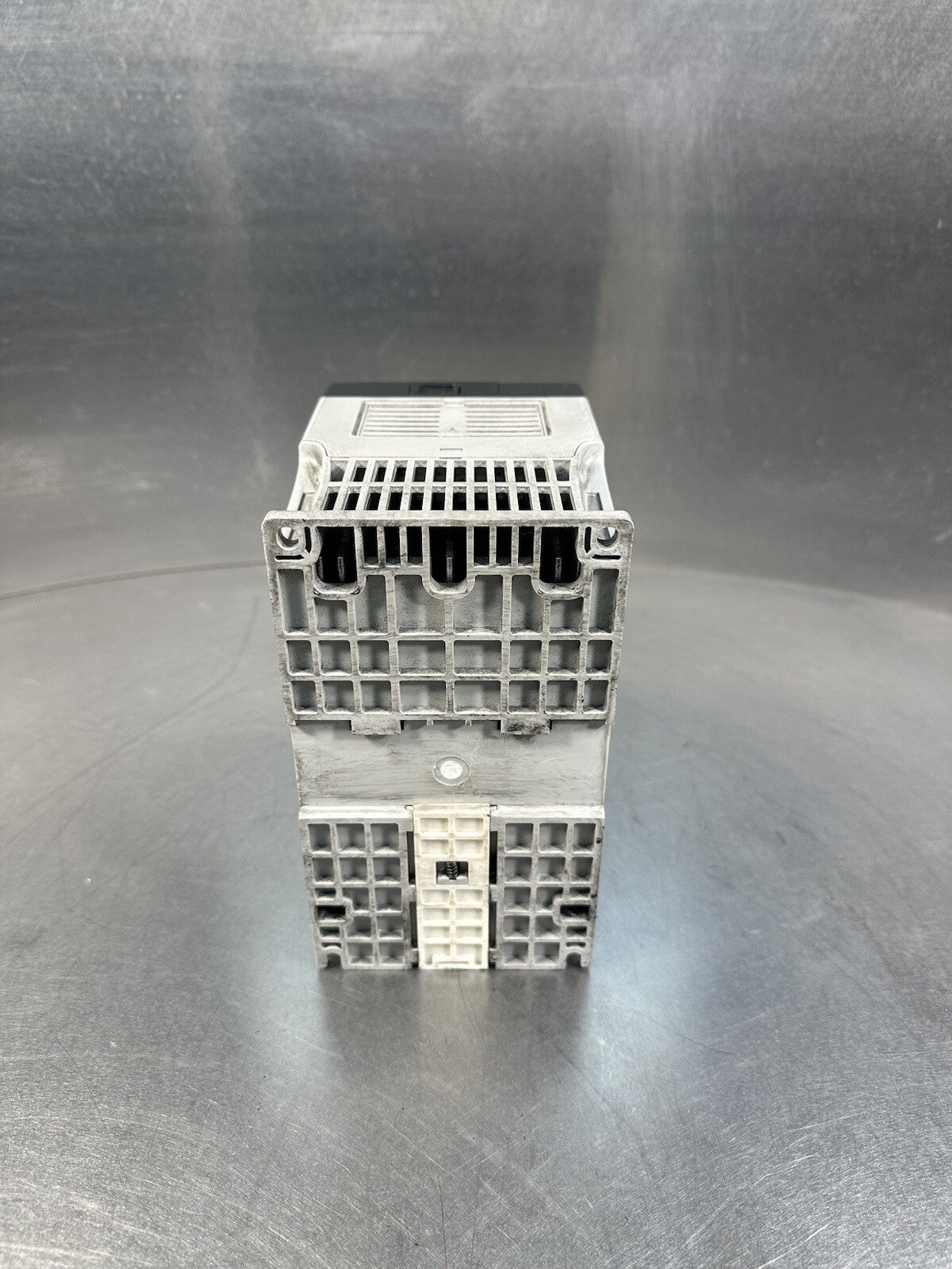 Allen Bradley 22d-D2P3N104 Ser A PowerFlex 40 -  EACH (BIN 1.4.3)