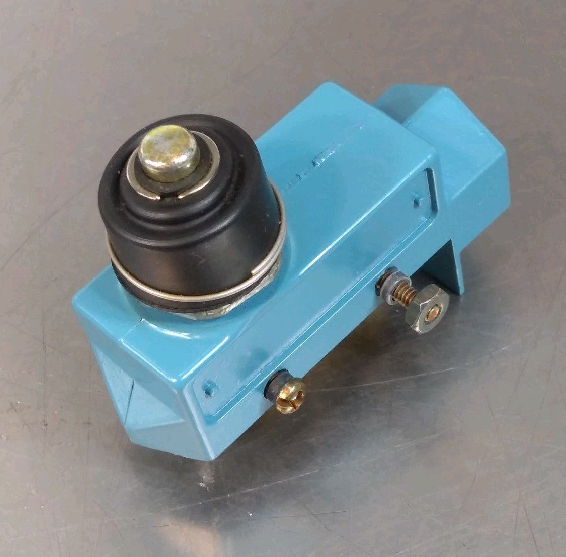 45204934