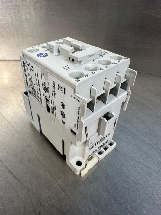 Allen-Bradley 700-CF220* Ser.A Control Relay  (4B-31)