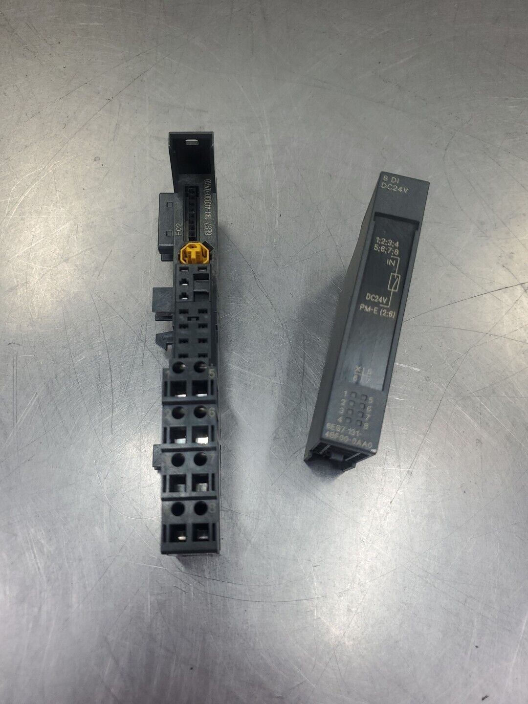 44038302