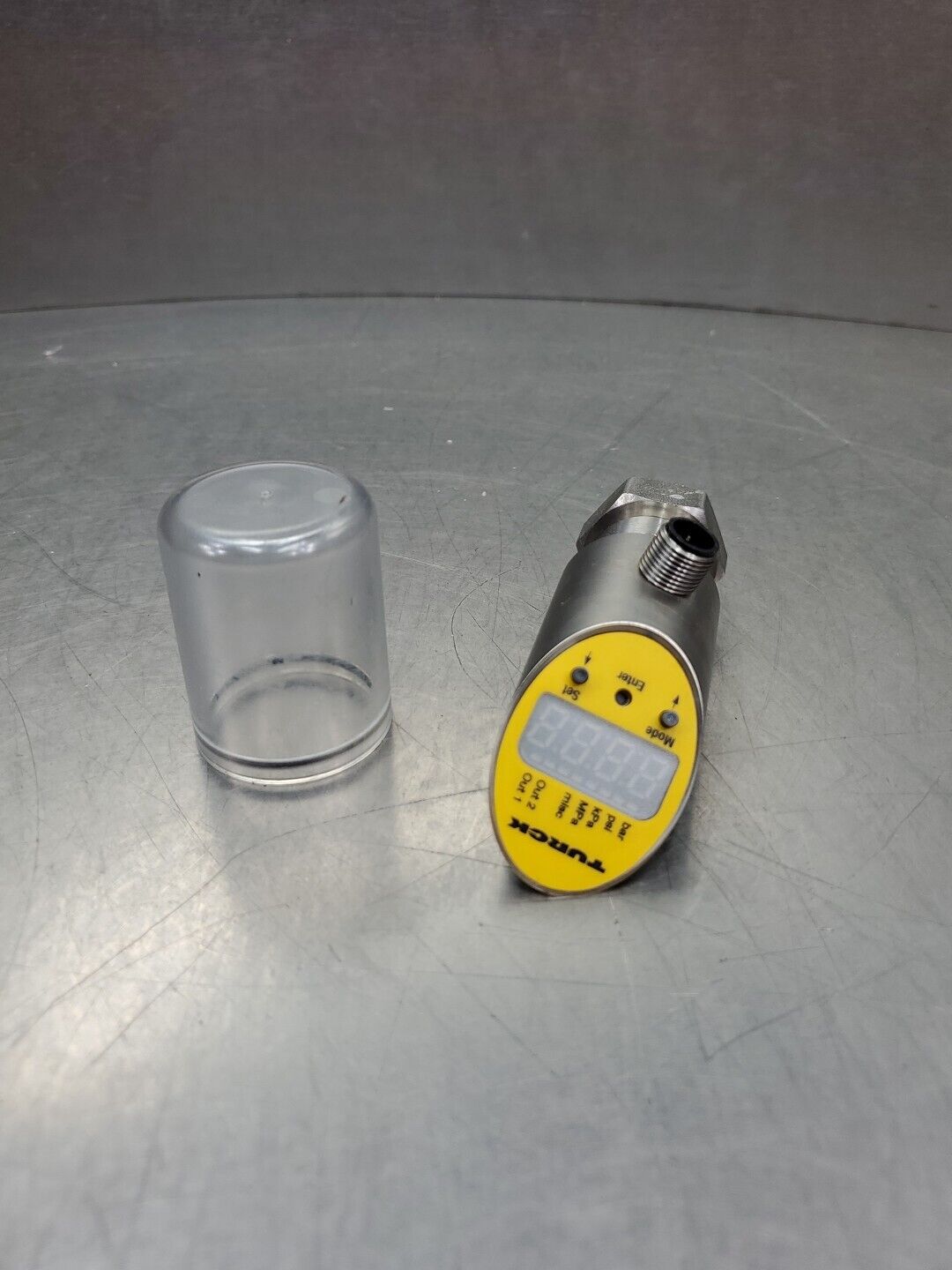 TURCK PS010V-503-LI2UPN8X-H1141 24VDC Pressure Sensor, 1in Connector       5C-20