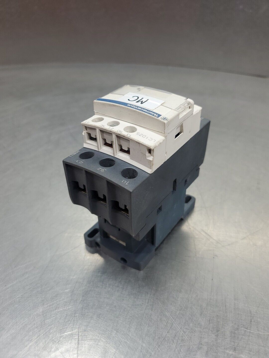 TELEMECANIQUE LC1D25 CONTACTOR, 40A 690V.                                  4C-13