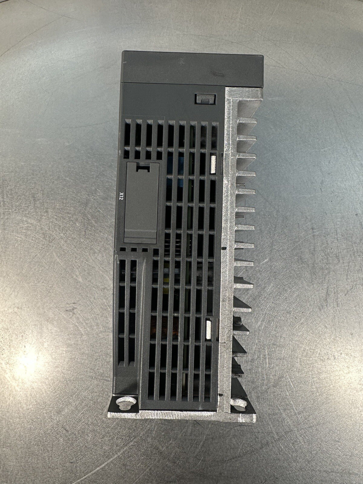 SIEMENS SINAMICS V90 6SL3210-5FE10-8UA0 (BIN-1.2.4)