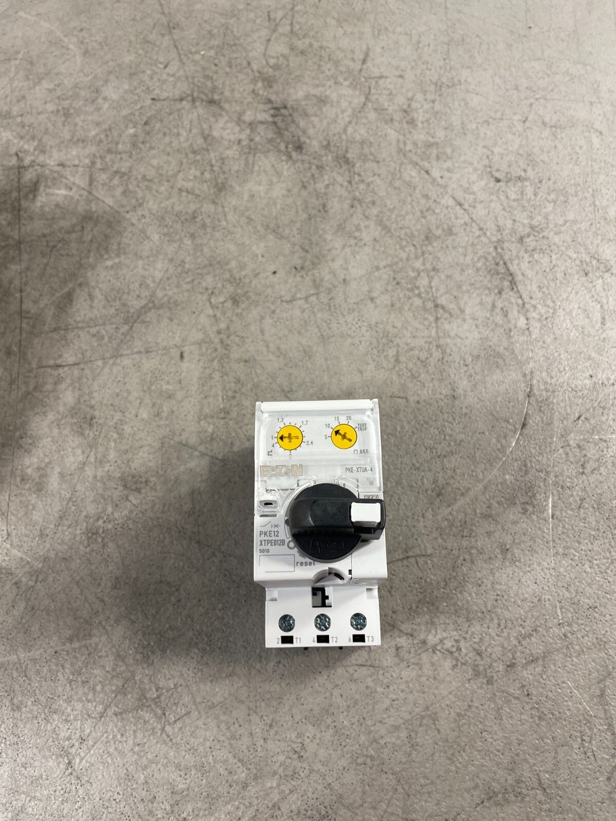 Eaton Moeller PKE-XTUA-4 White Cutler Hammer Trip Block Circuit Breaker  @3.3.5